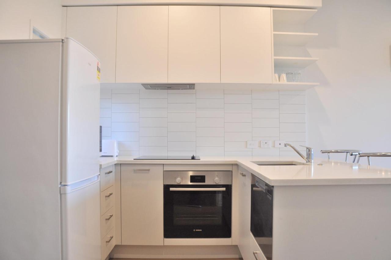 Stunning Townhouse - Walking To Botany Shopping Center Apartment โอ๊คแลนด์ ภายนอก รูปภาพ