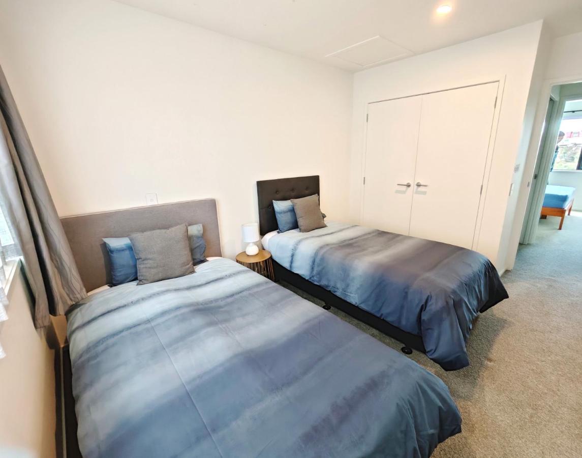 Stunning Townhouse - Walking To Botany Shopping Center Apartment โอ๊คแลนด์ ภายนอก รูปภาพ